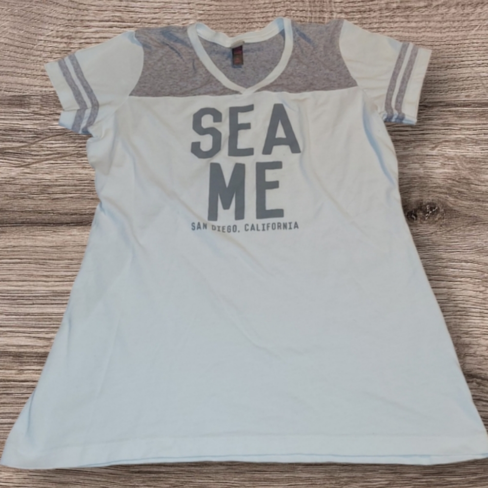 WOMEN'S COASTAL CLASSICS T SHIRT